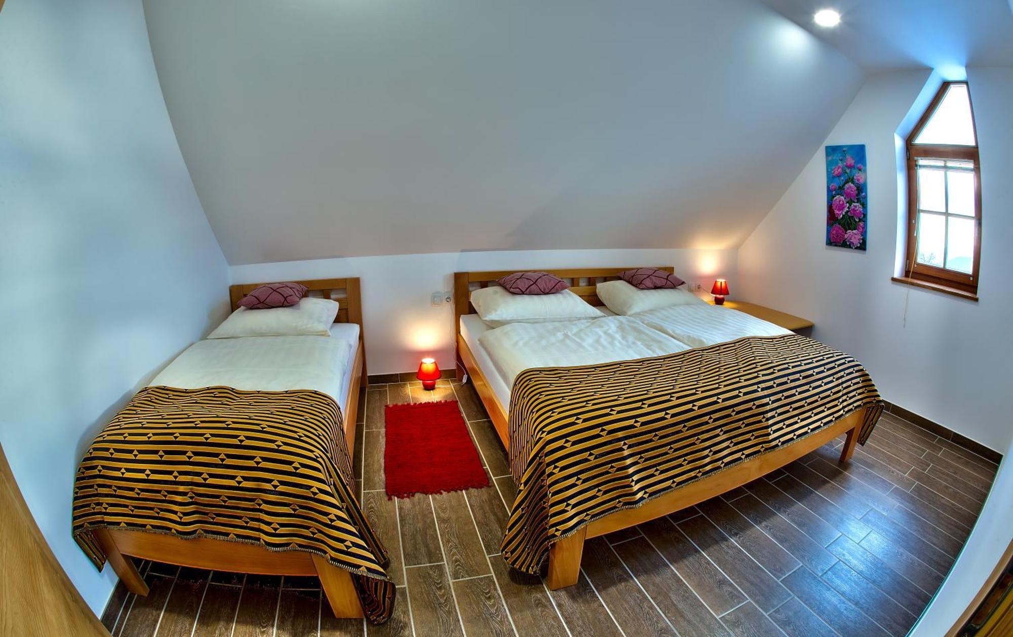 Apartmaji Smogavc Зрече Экстерьер фото